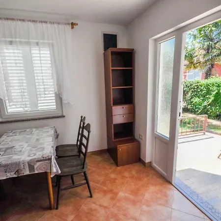 Dunja D Apartament *