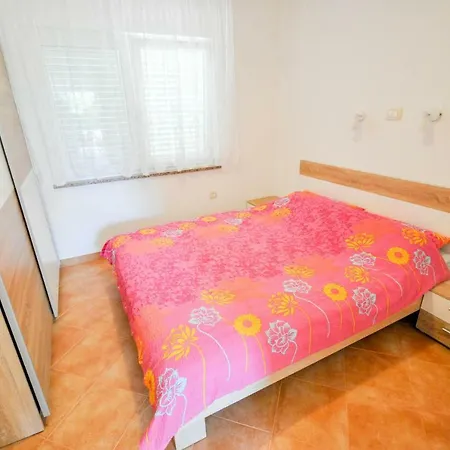 Apartament Dunja D *